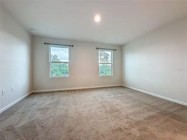 Listing Photo 28