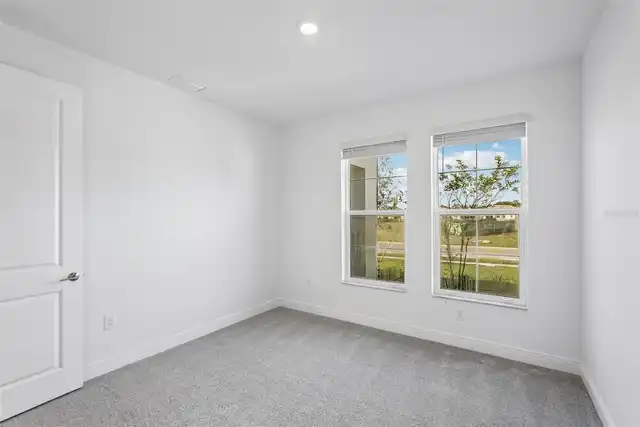 Listing Photo 23
