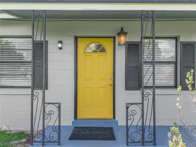 Listing Photo 9