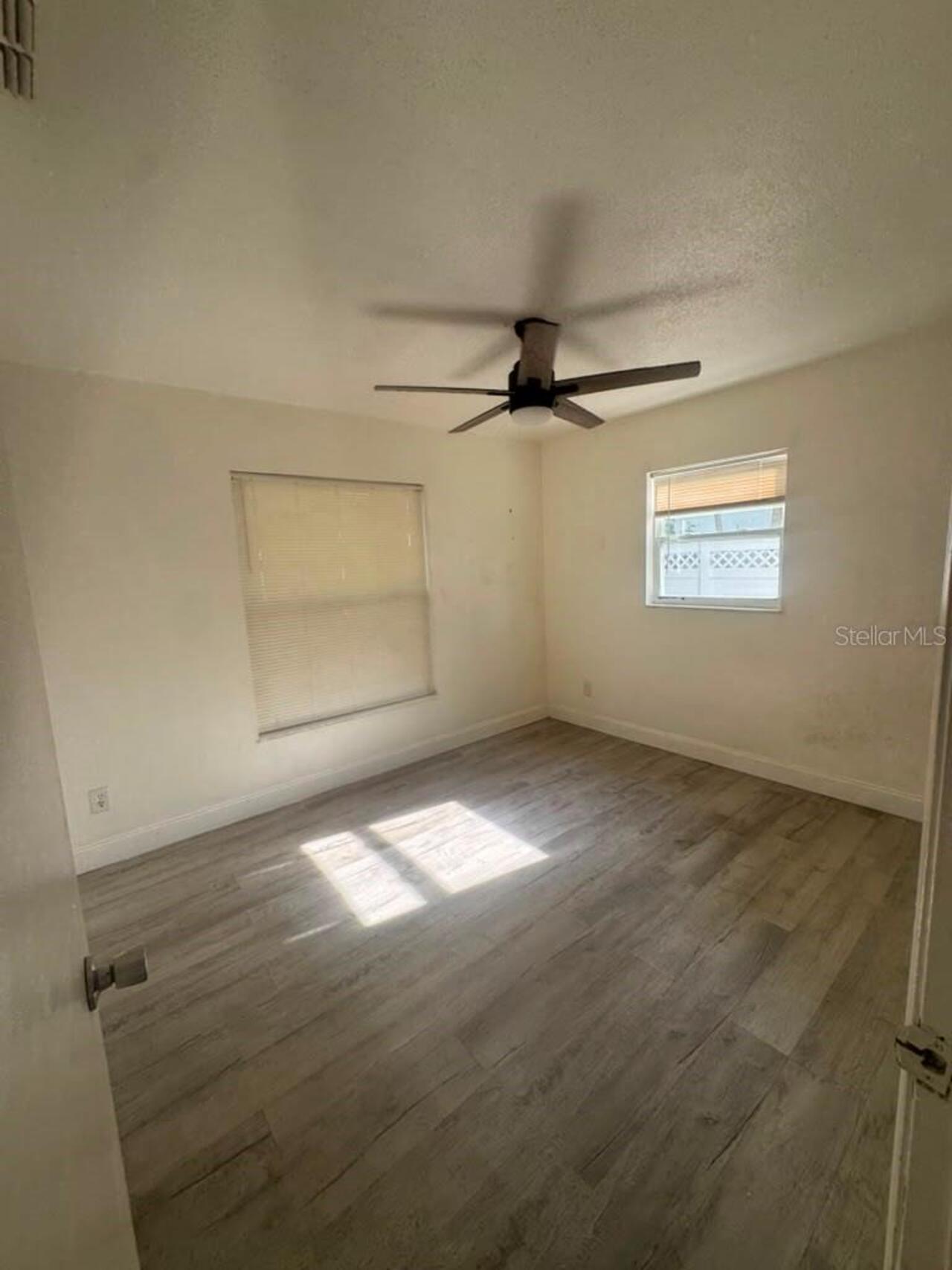 Listing Photo 9