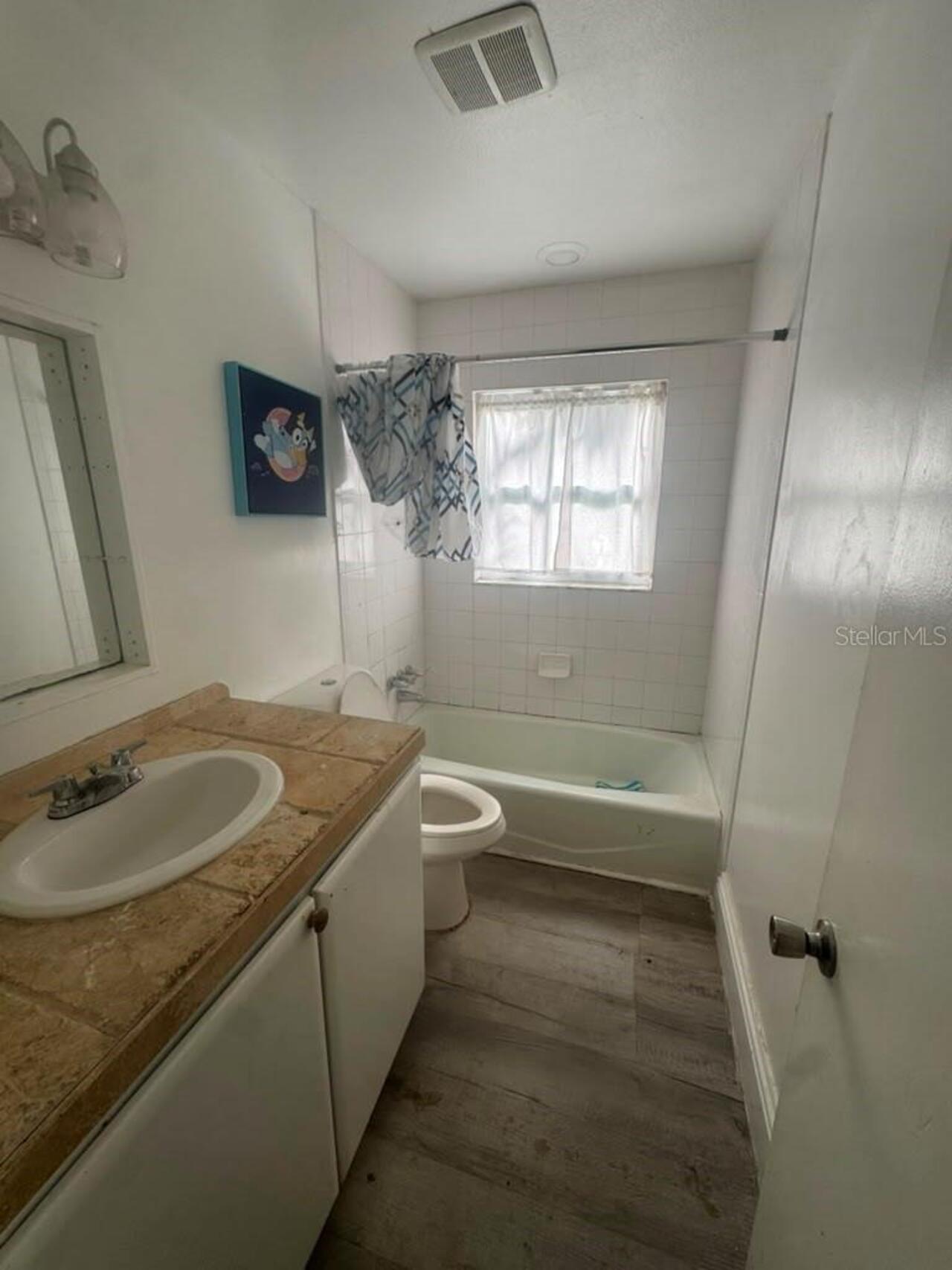 Listing Photo 20