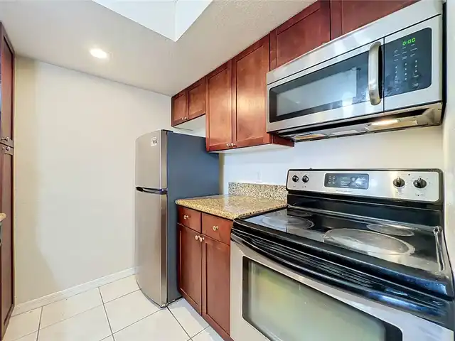 Listing Photo 21
