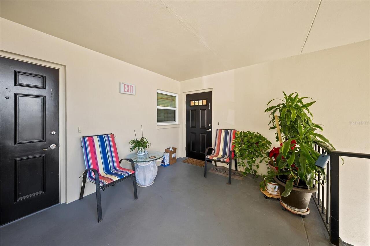 Listing Photo 11