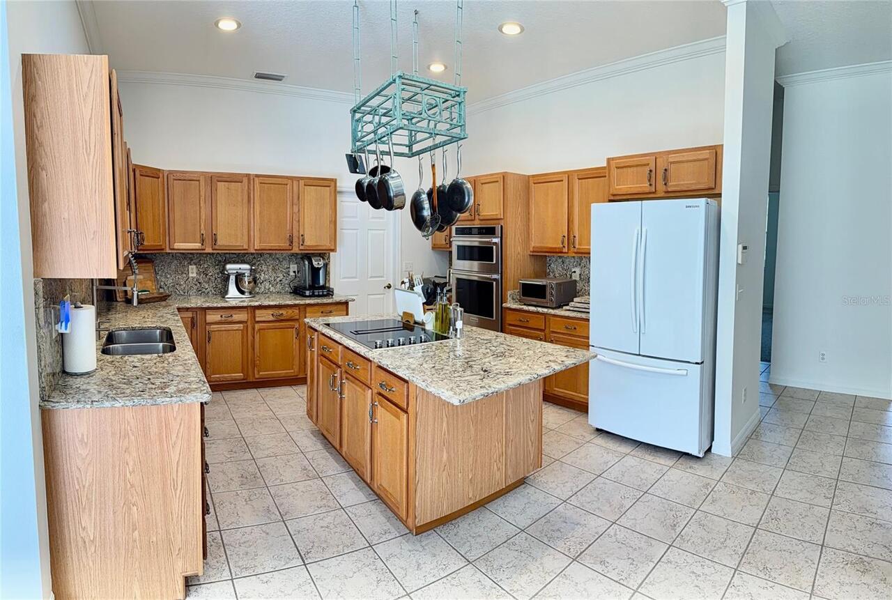 Listing Photo 18
