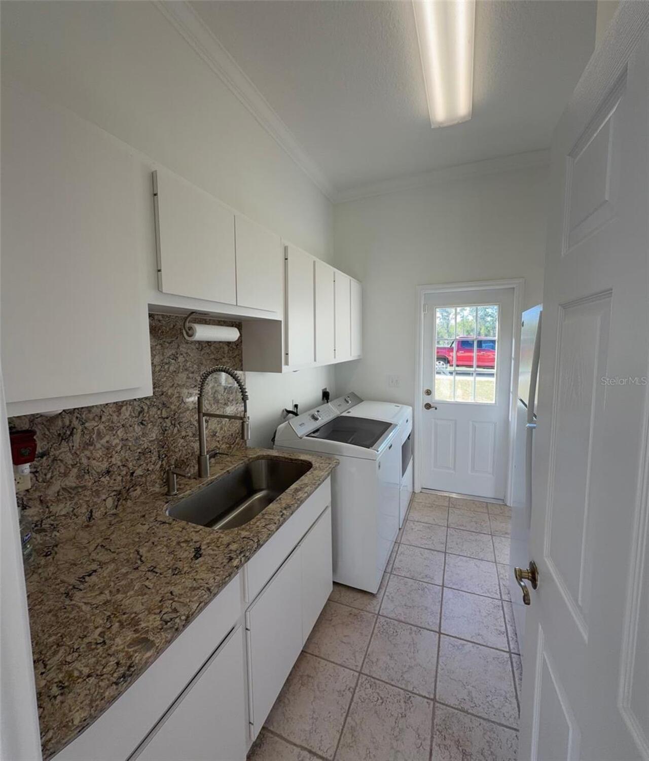 Listing Photo 22