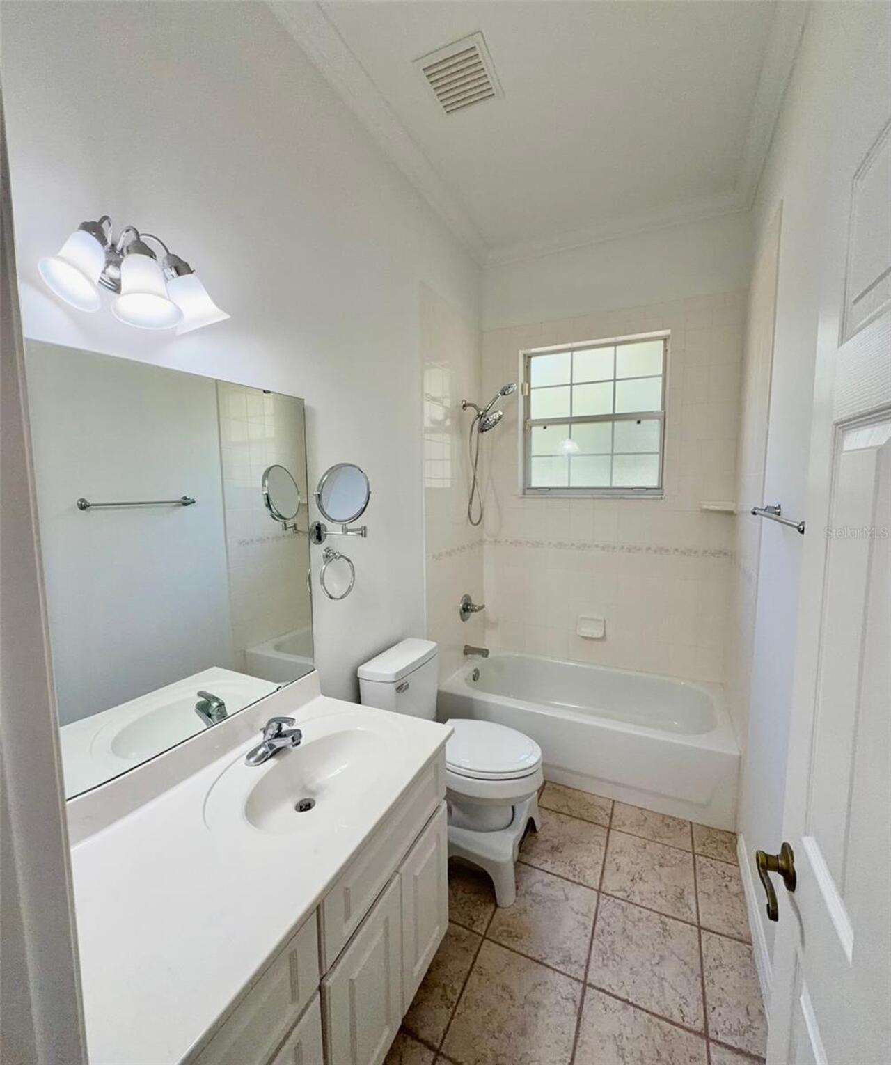 Listing Photo 33