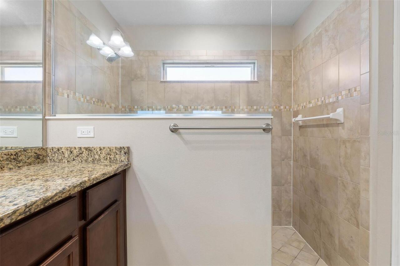 Listing Photo 37