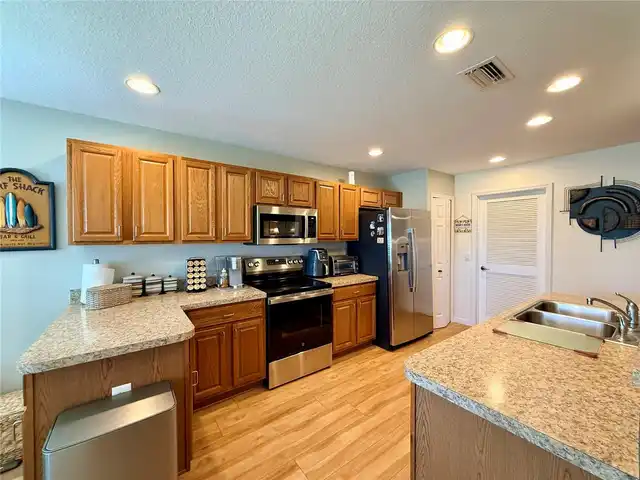Listing Photo 13