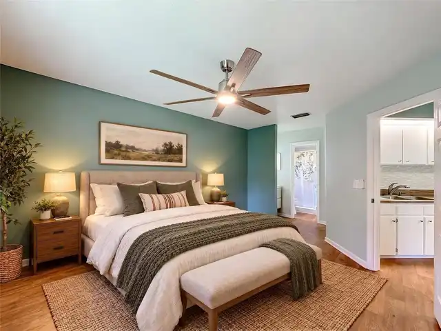 Listing Photo 20