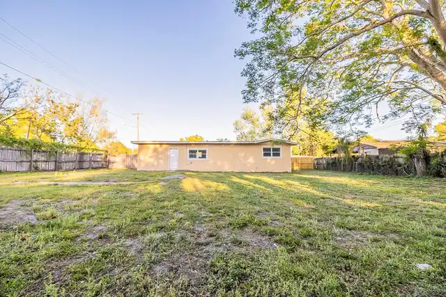 Listing Photo 22