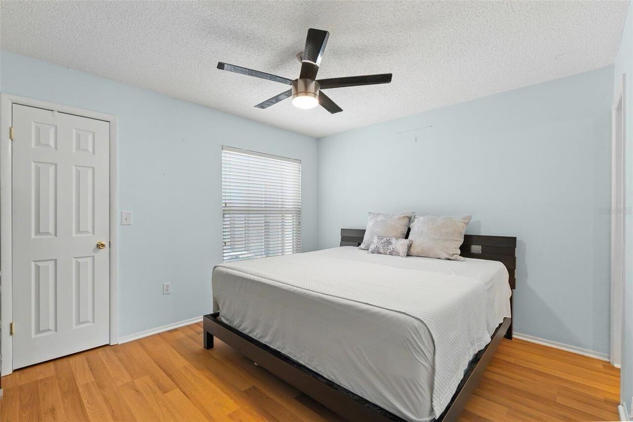 Listing Photo 14