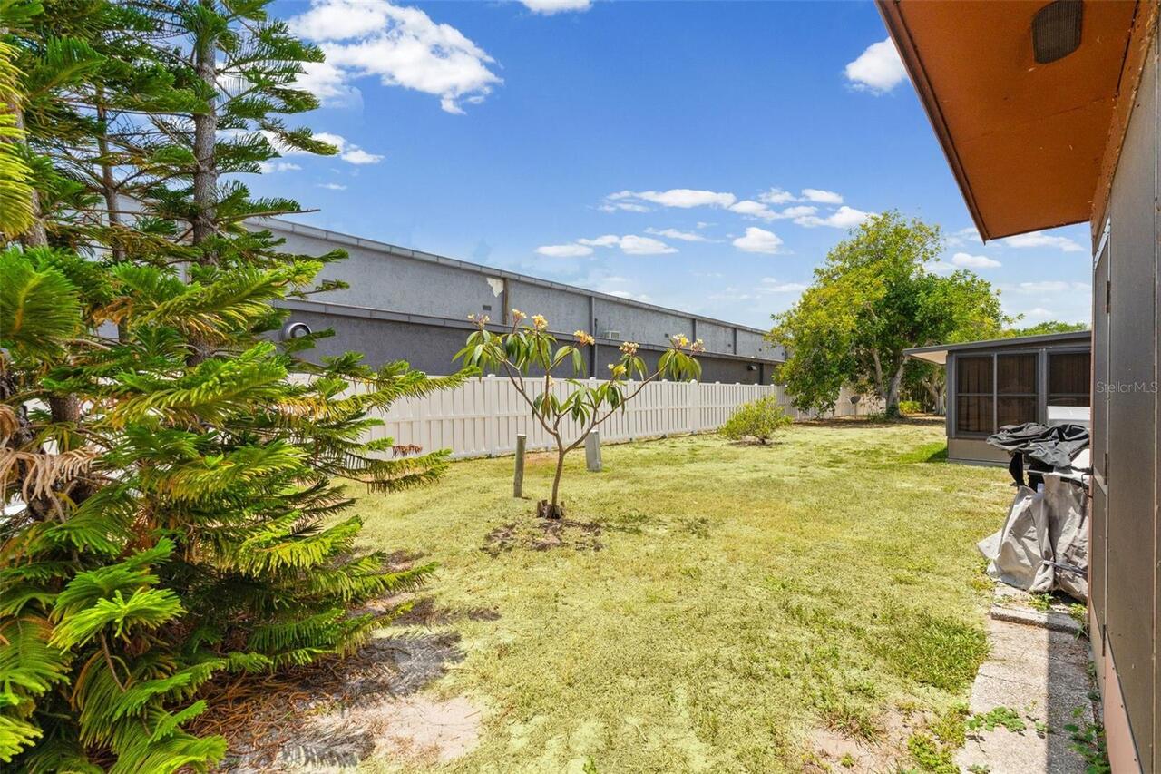 Listing Photo 25