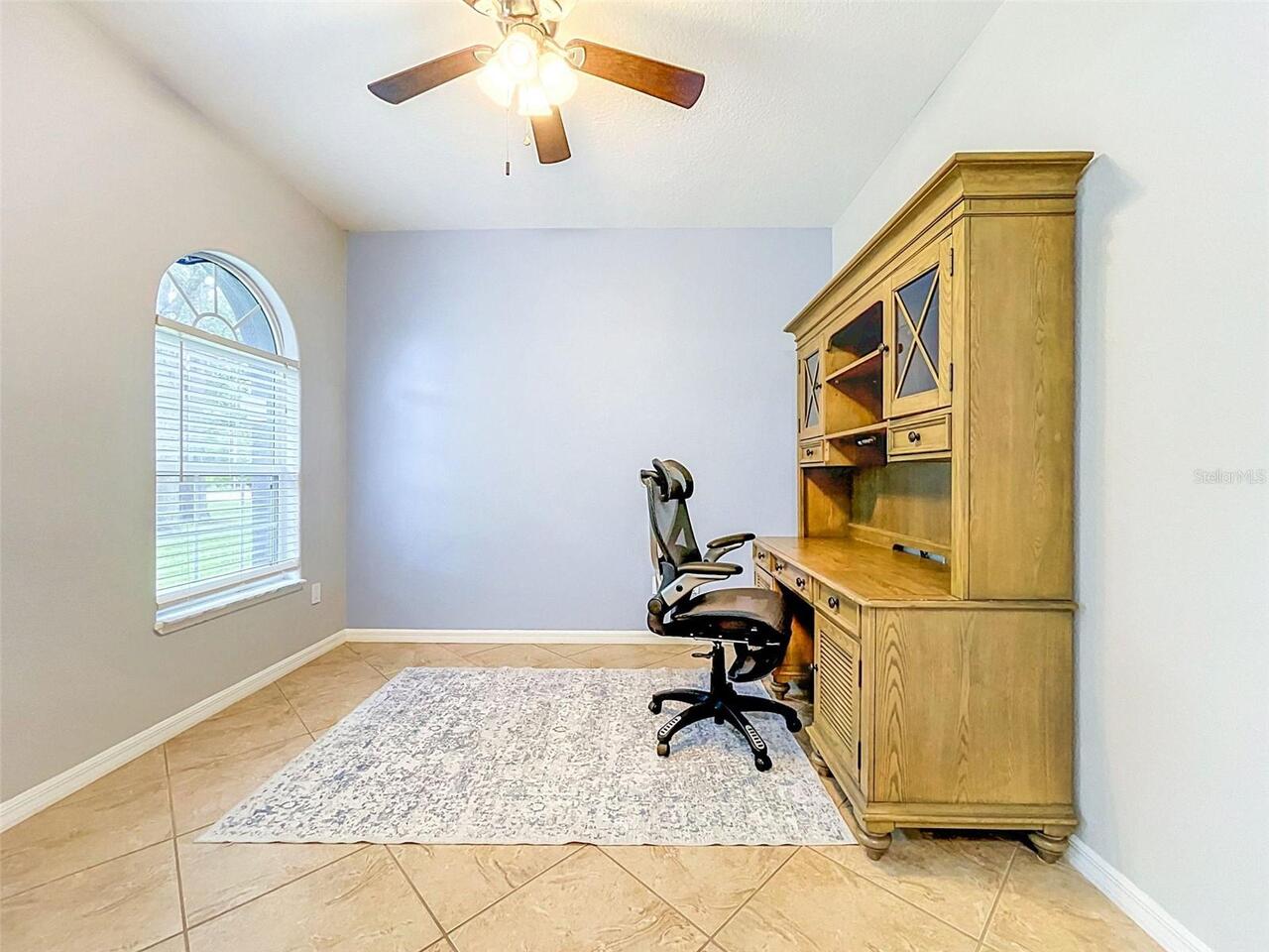 Listing Photo 16
