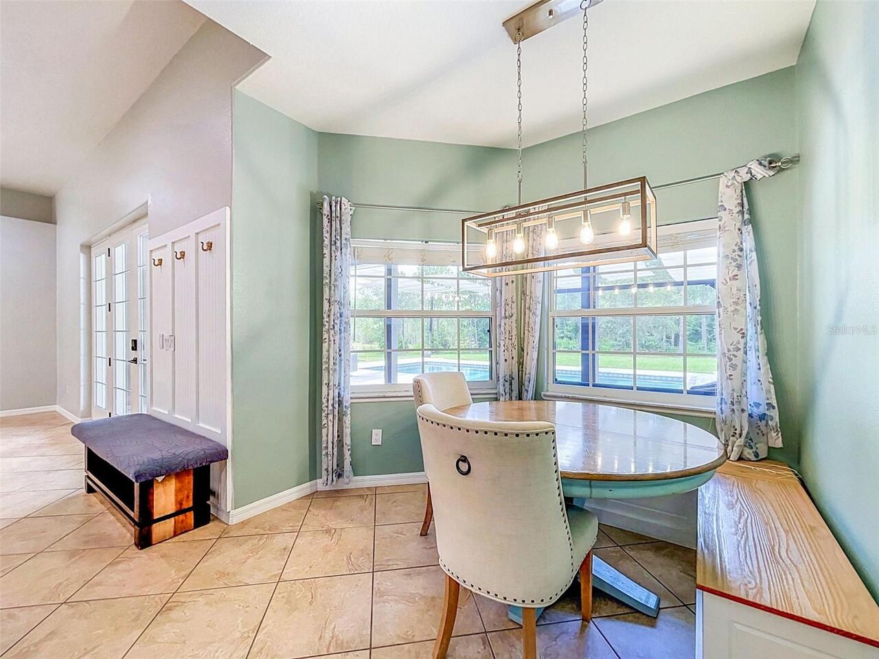 Listing Photo 17