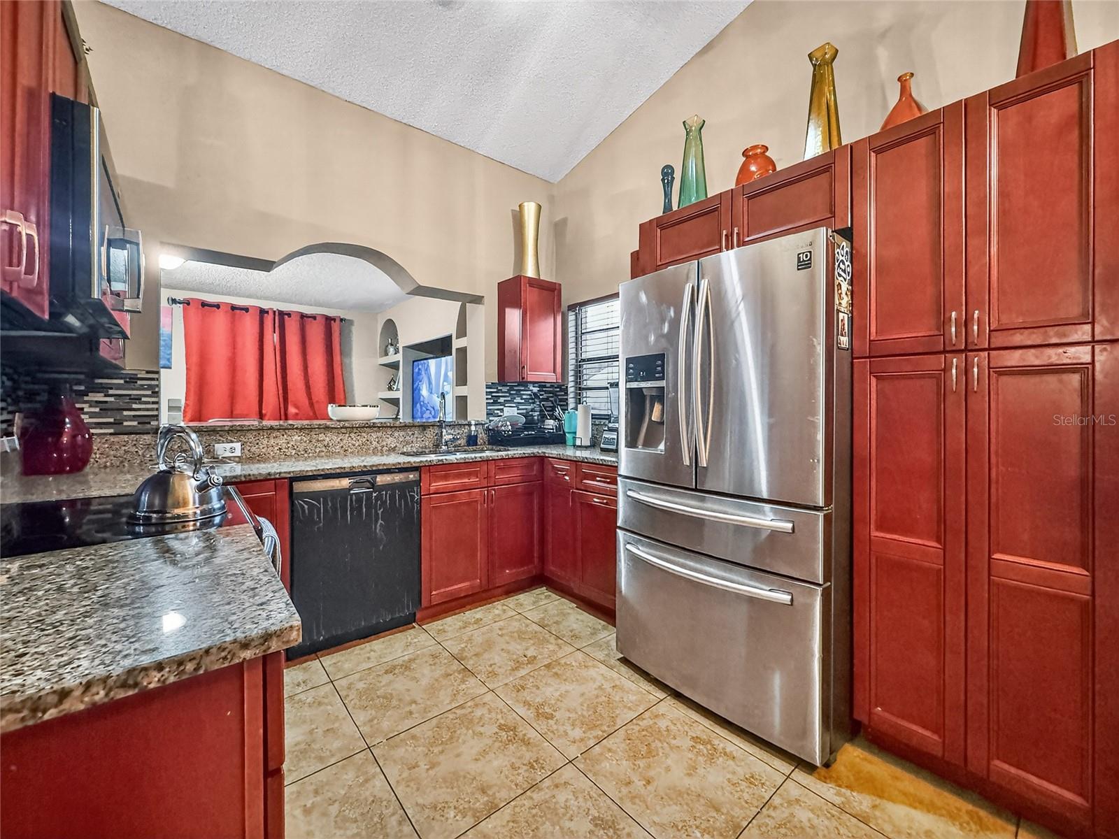 Listing Photo 18