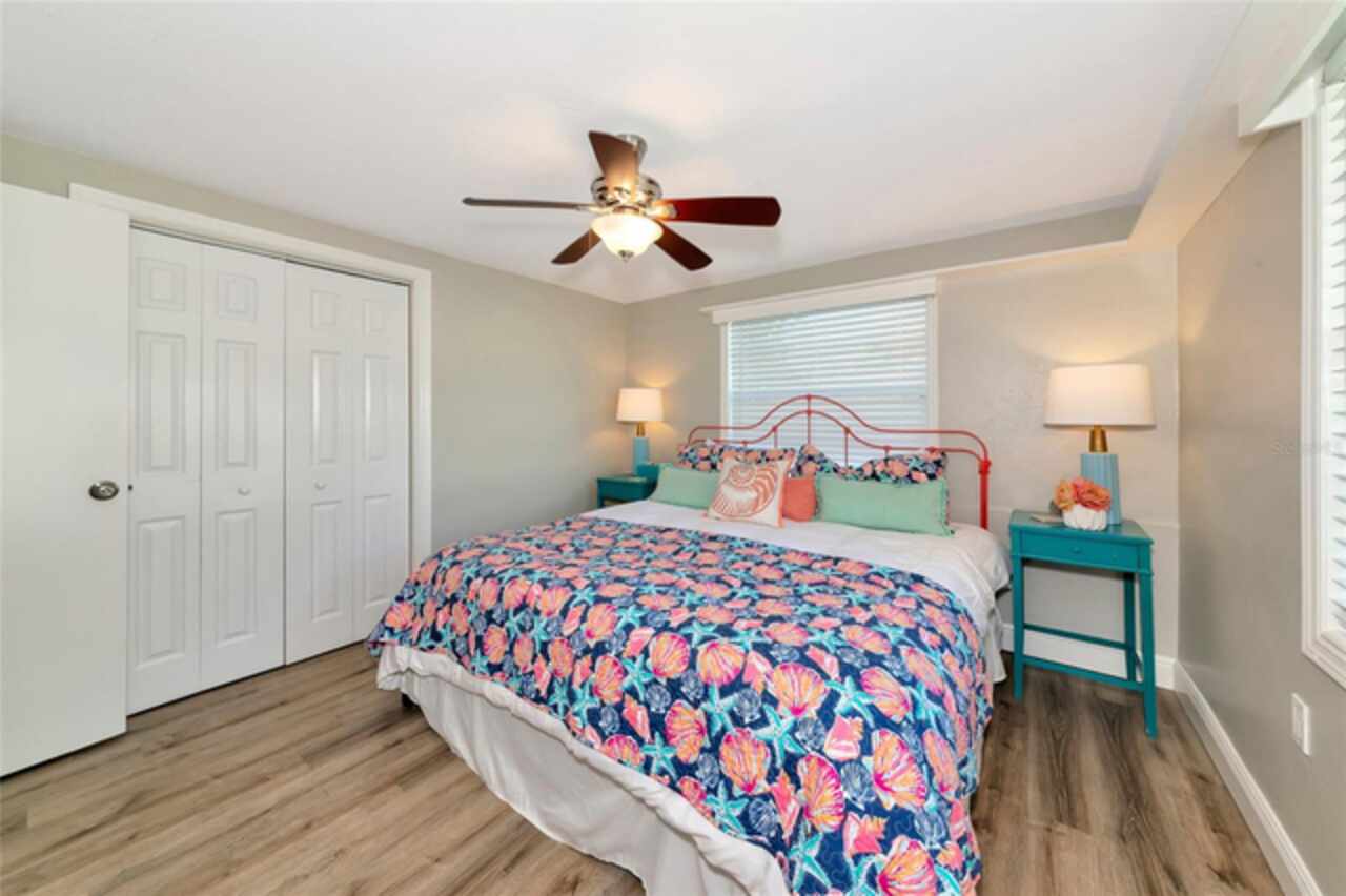 Listing Photo 14