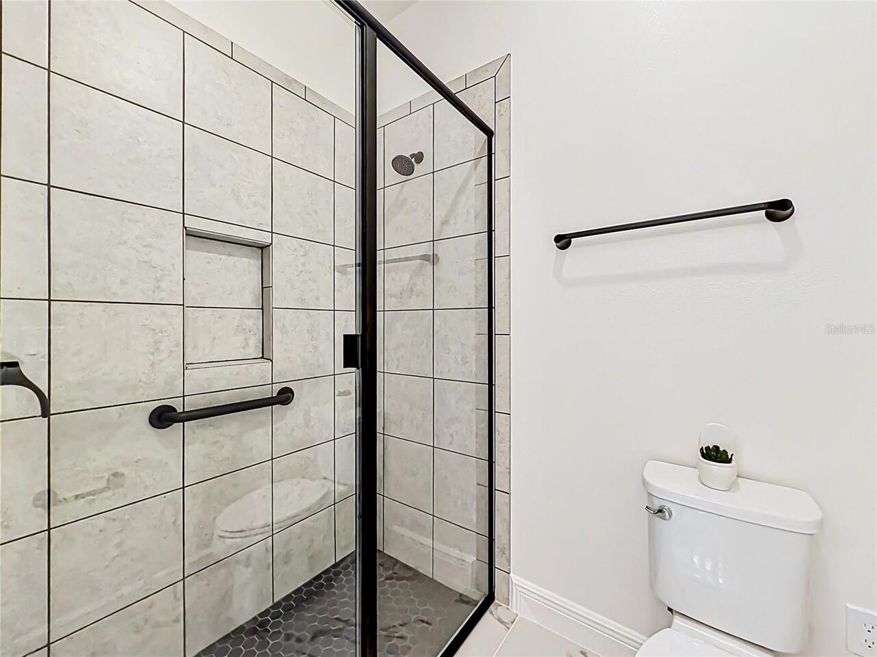 Listing Photo 20