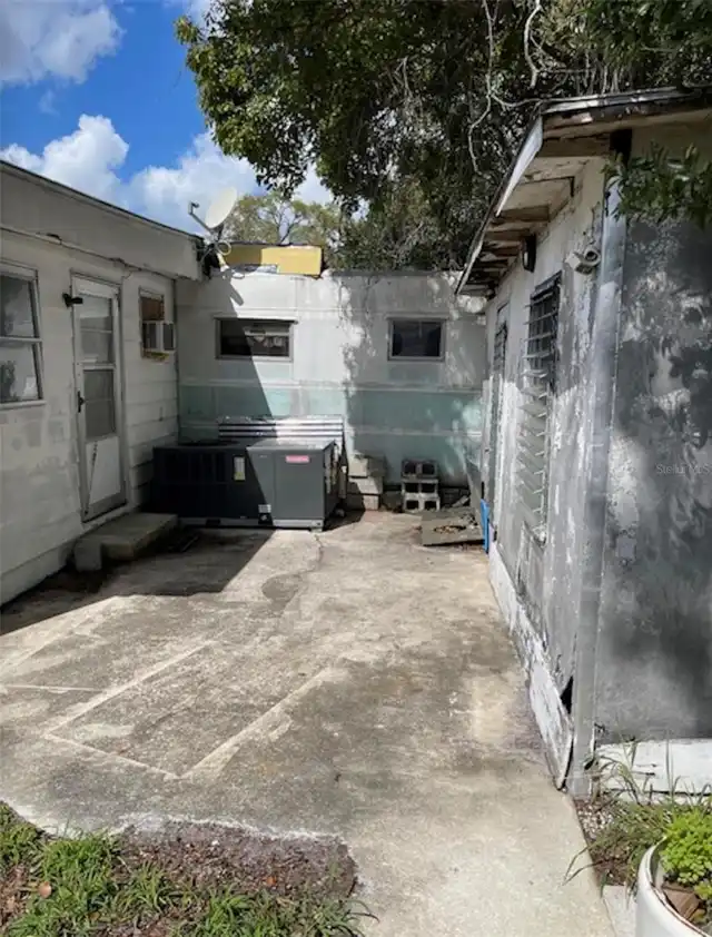 Listing Photo 15