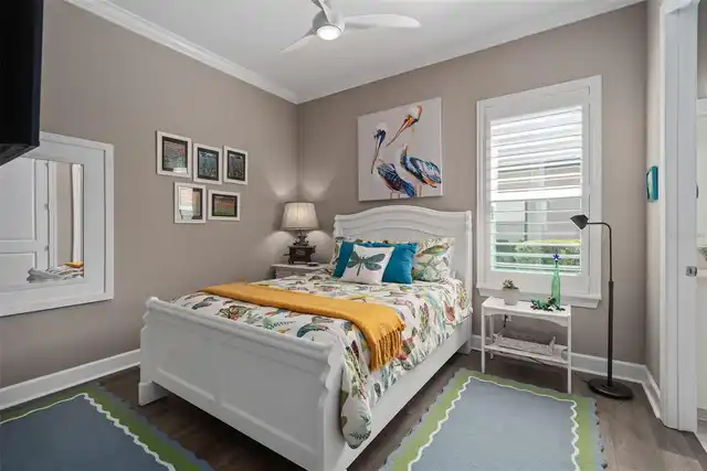 Listing Photo 24