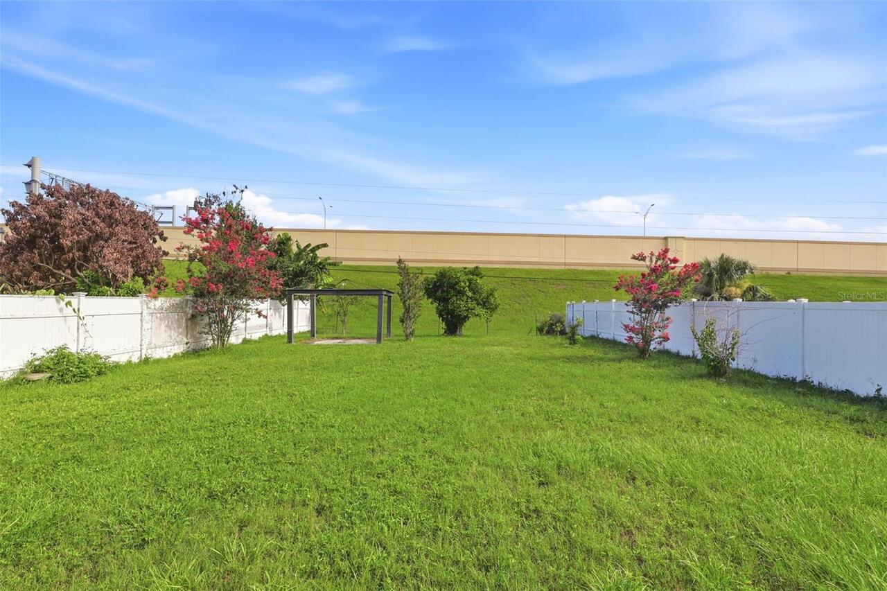 Listing Photo 38