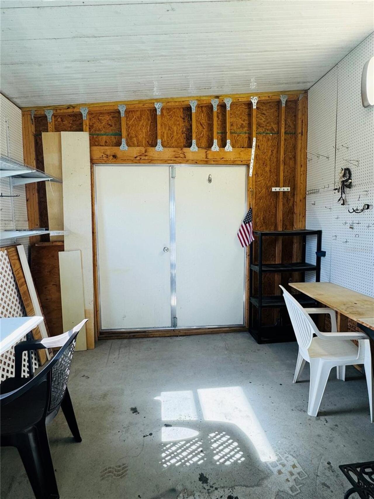 Listing Photo 33