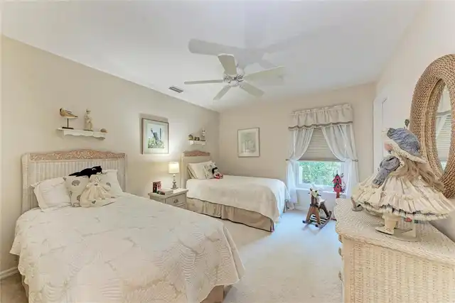 Listing Photo 34