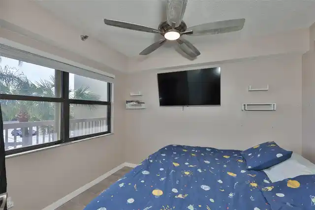Listing Photo 23