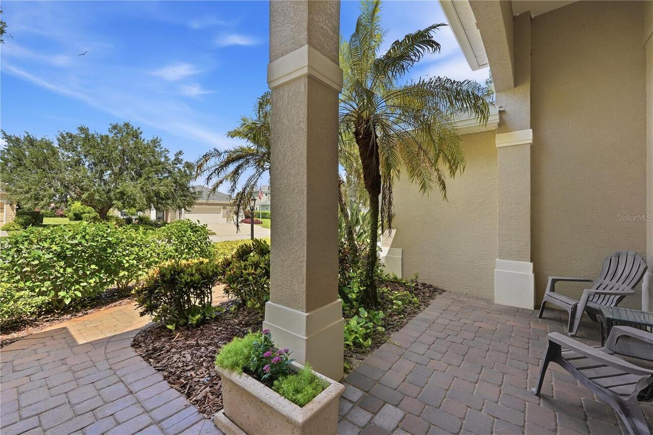 Listing Photo 8