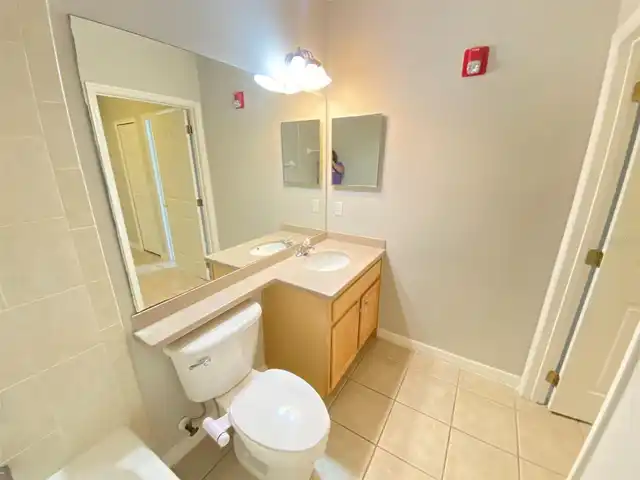 Listing Photo 22
