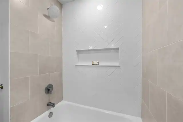 Listing Photo 26