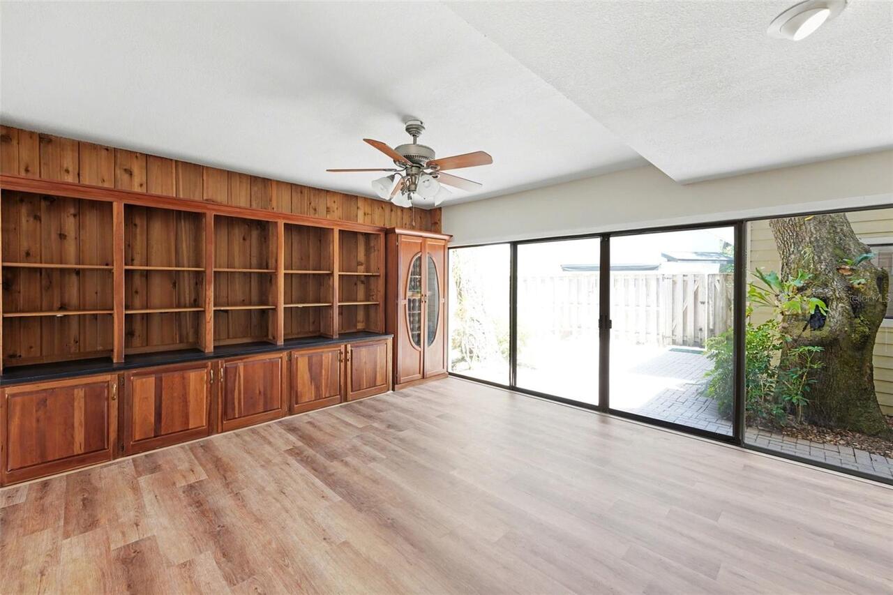 Listing Photo 9