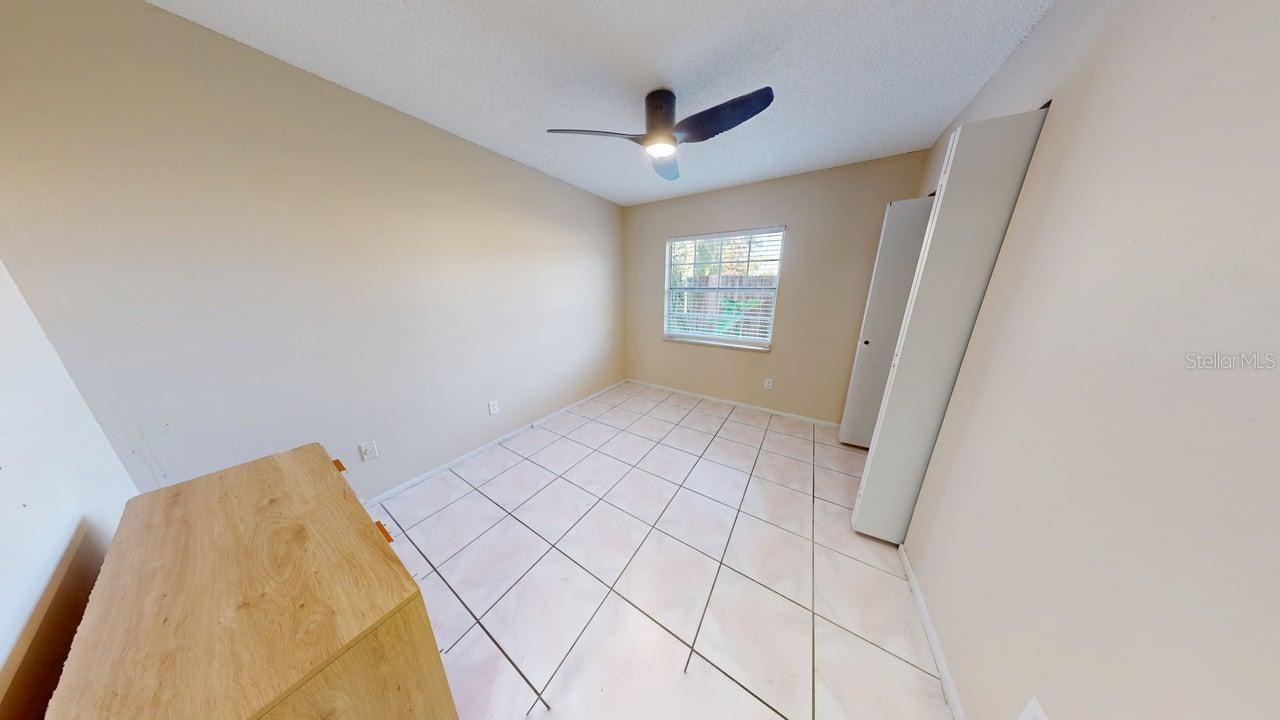 Listing Photo 12