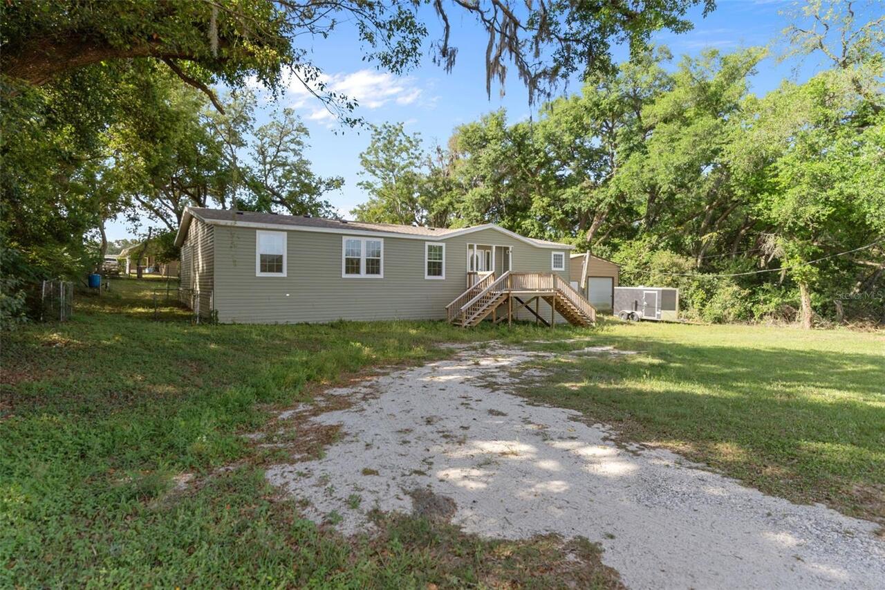 Listing Photo 9