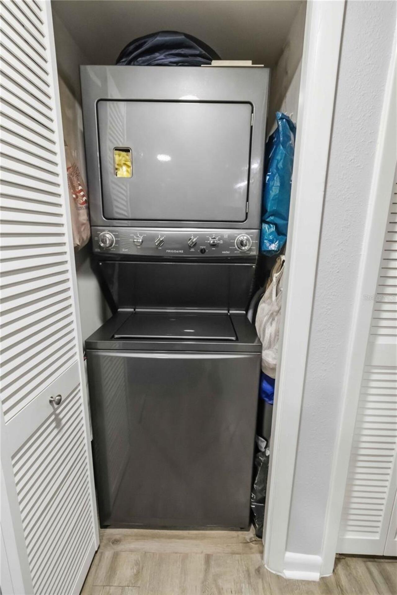 Listing Photo 12