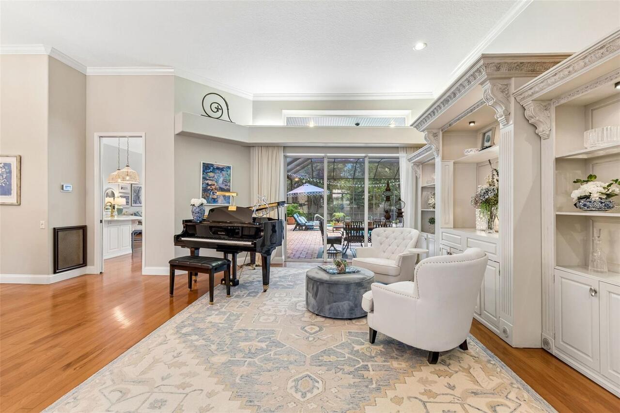 Listing Photo 8