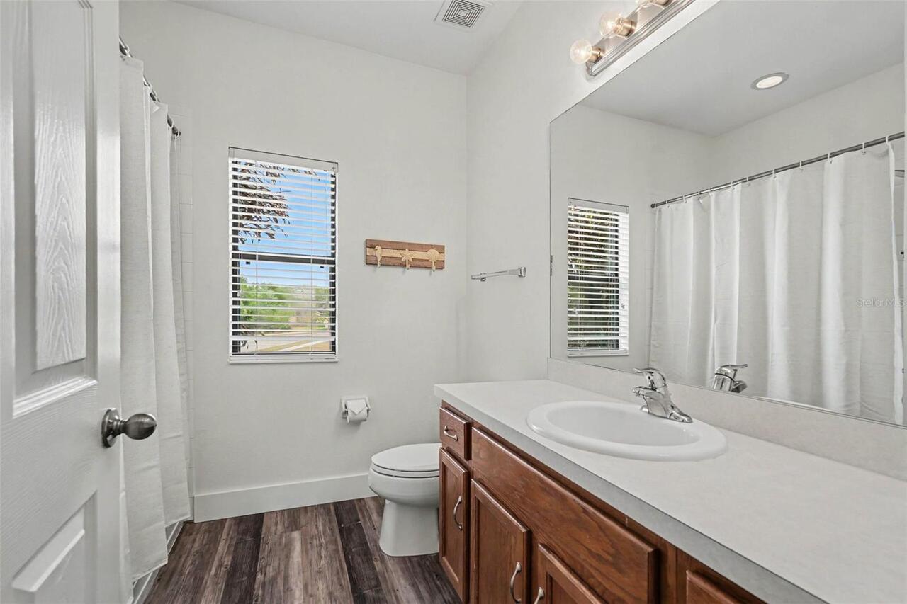 Listing Photo 28