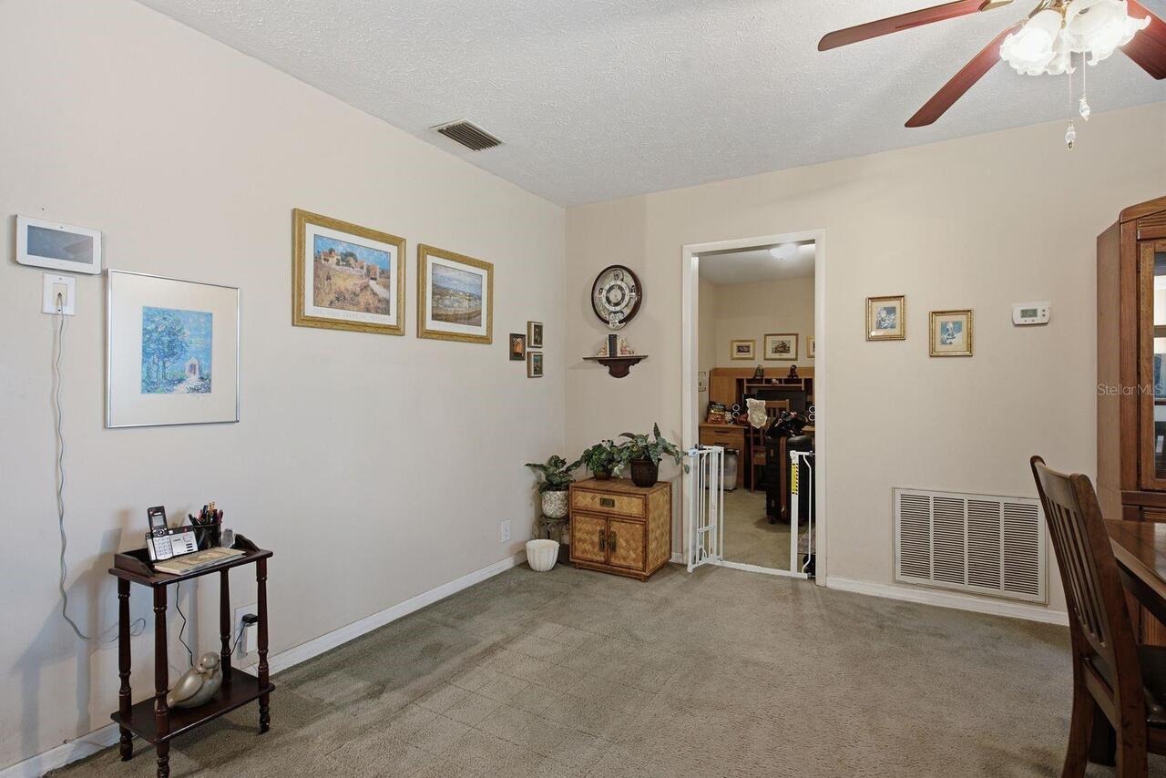 Listing Photo 6