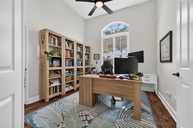 Listing Photo 7