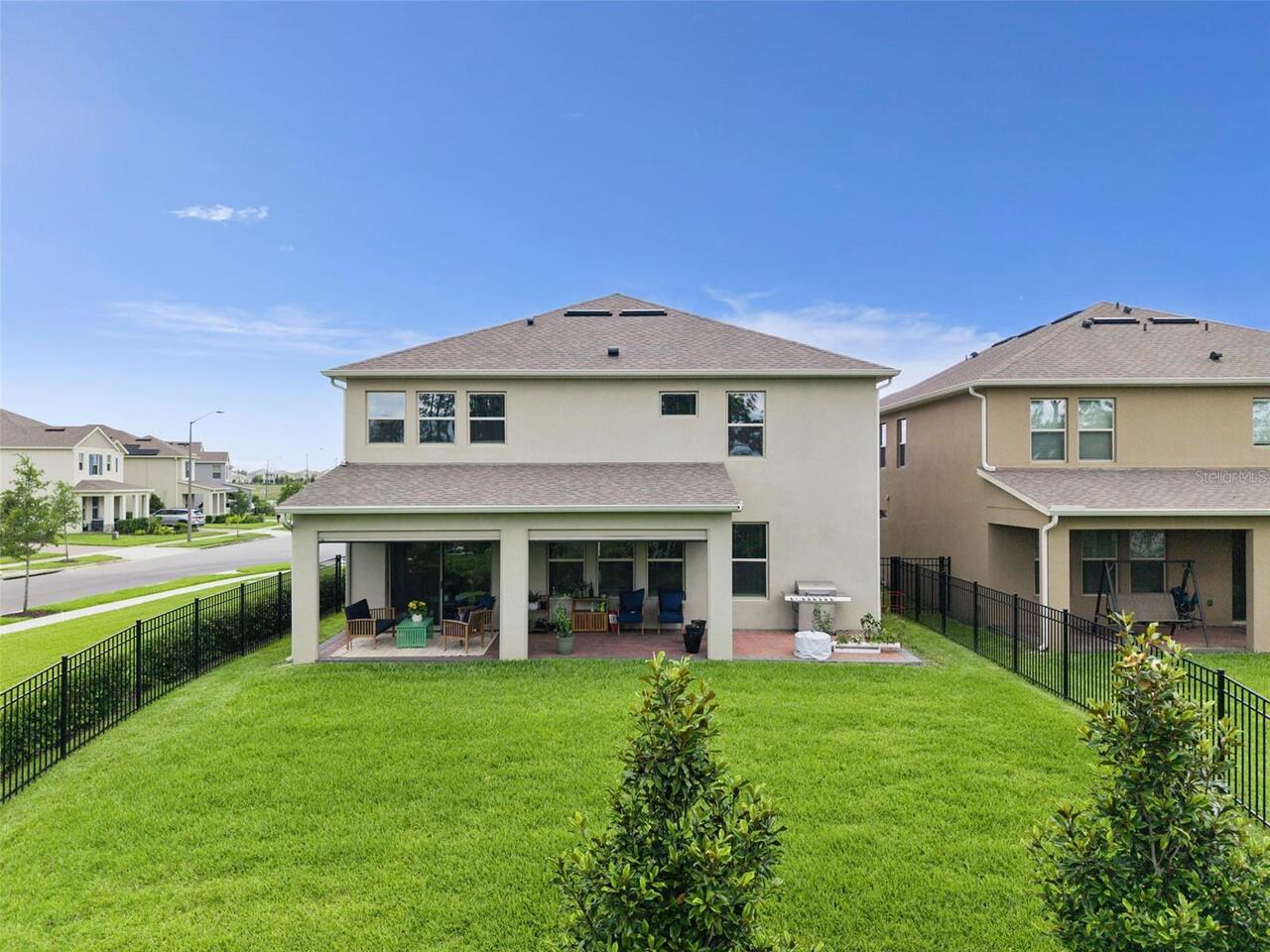 Listing Photo 16