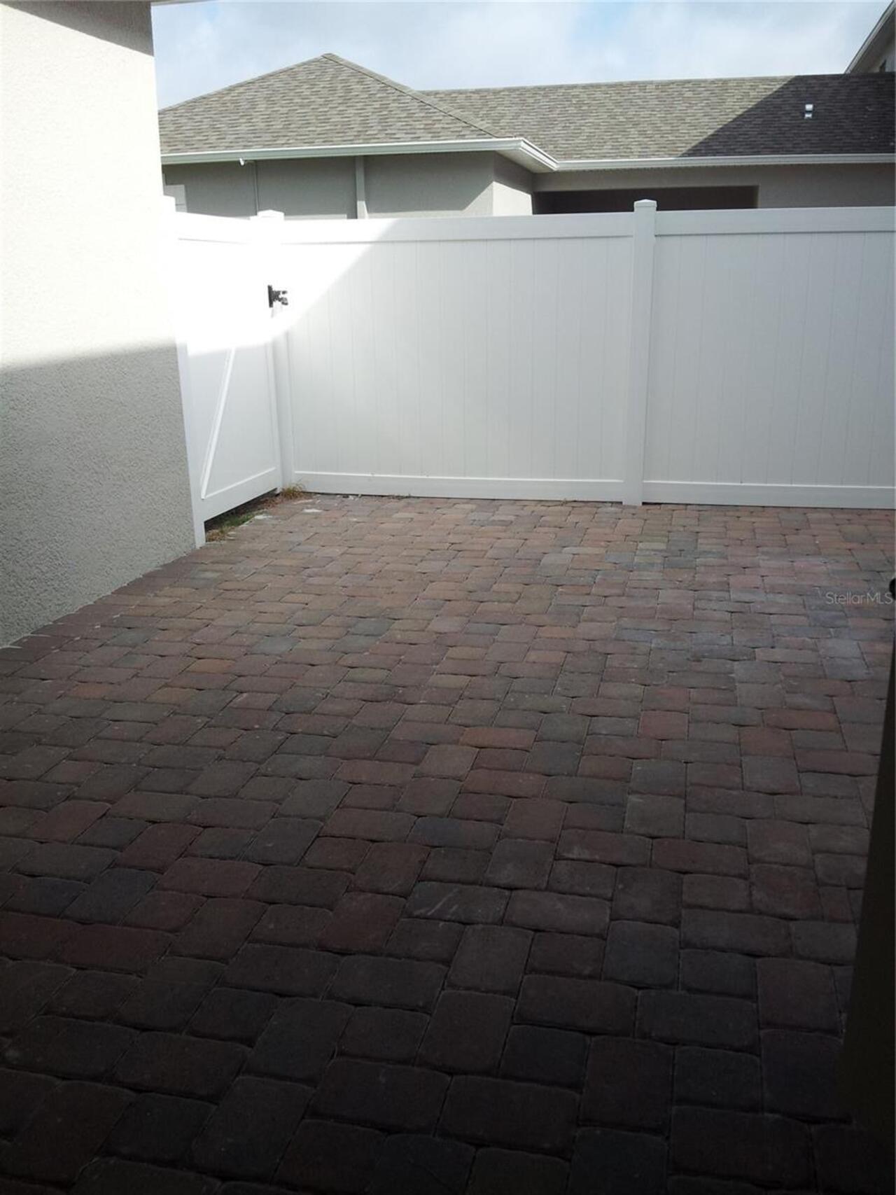 Listing Photo 23