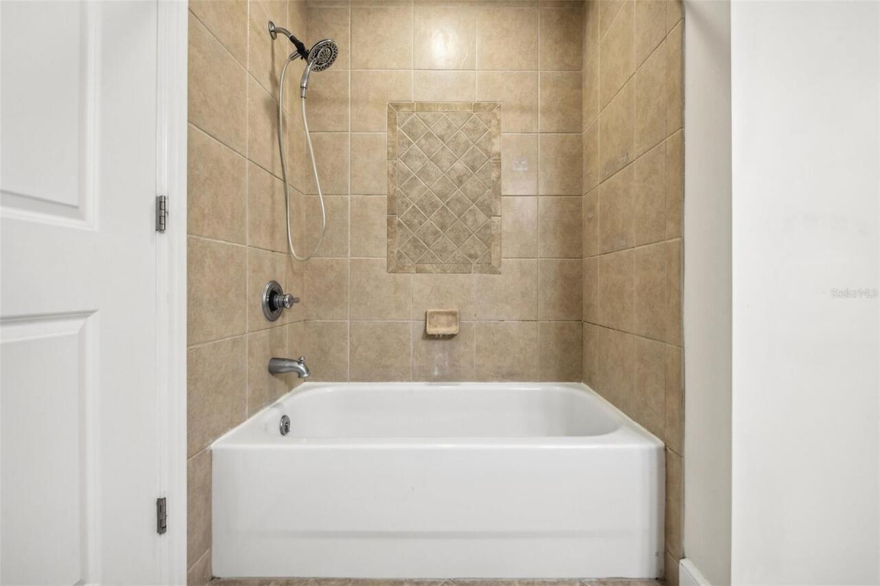 Listing Photo 23