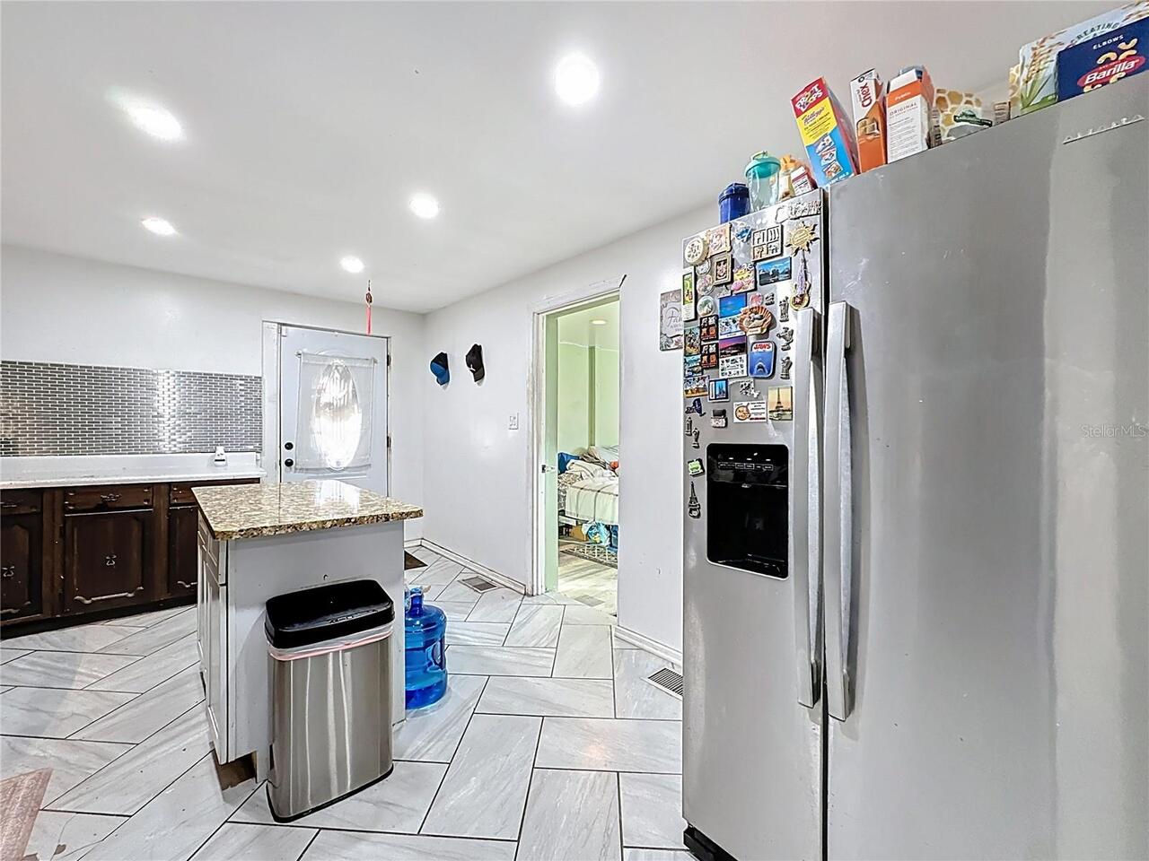 Listing Photo 16
