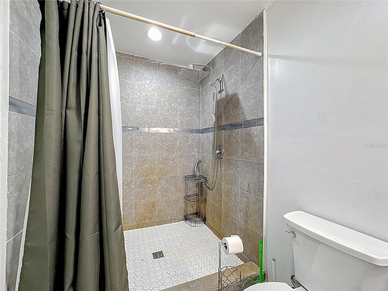 Listing Photo 28