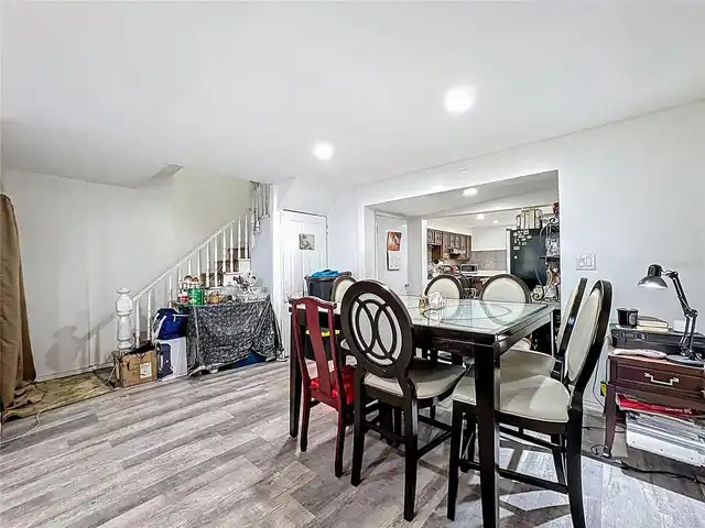 Listing Photo 17