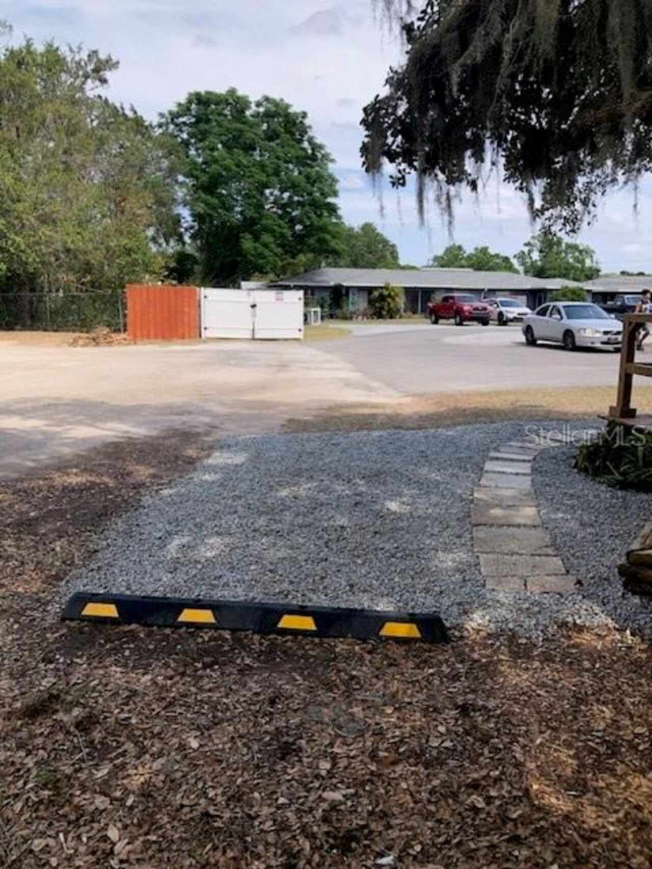 Listing Photo 14