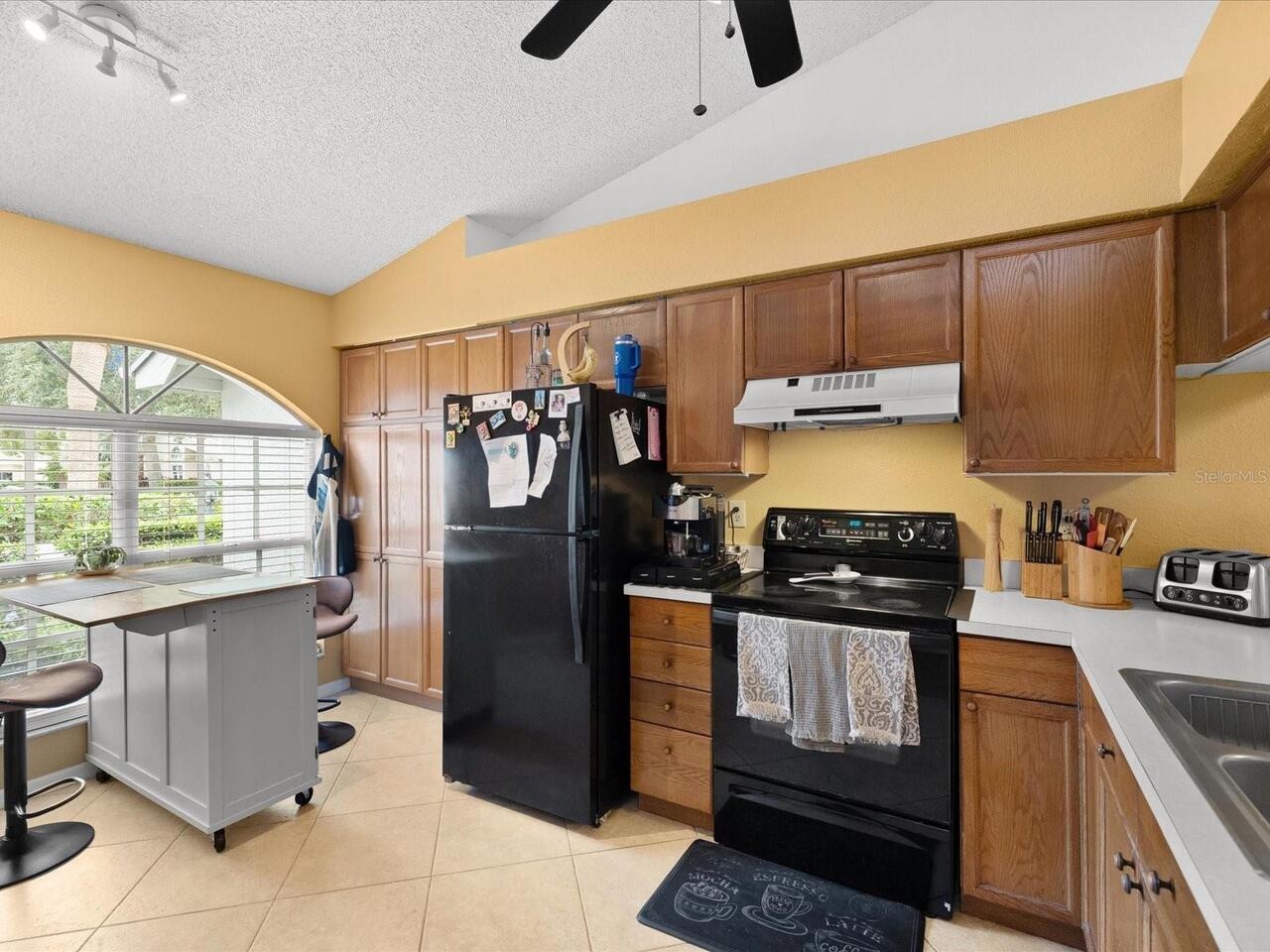 Listing Photo 7