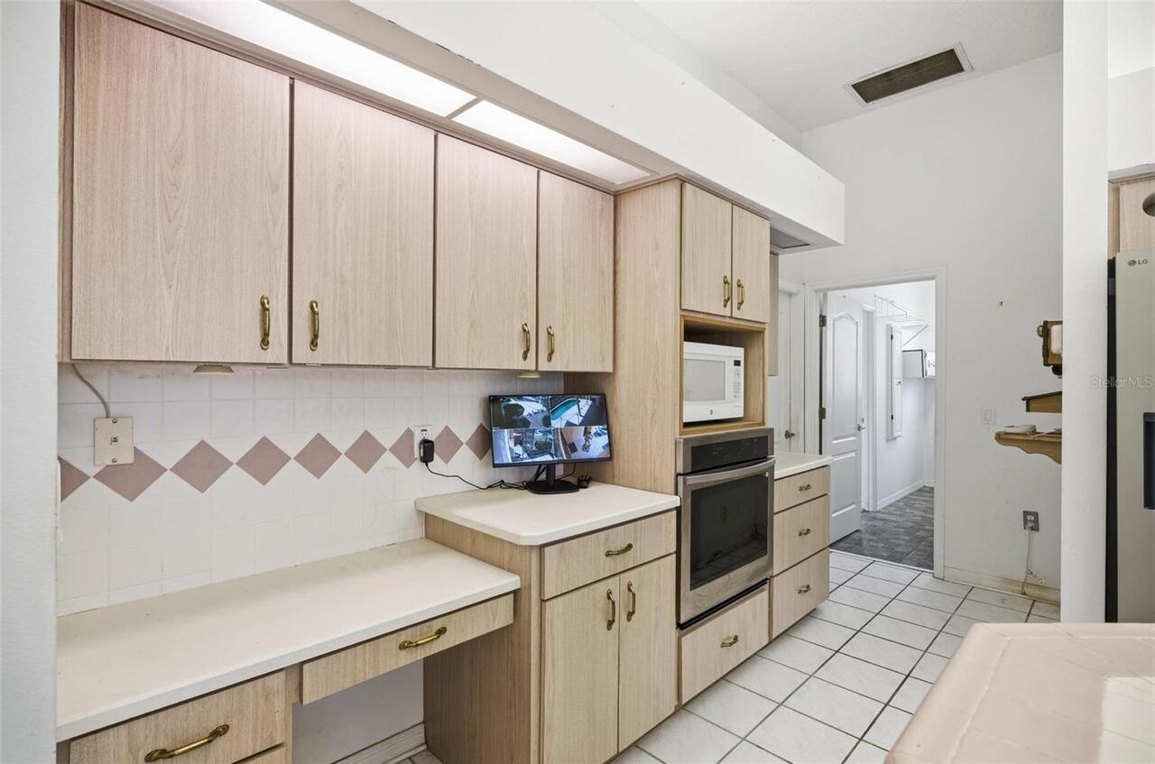 Listing Photo 17