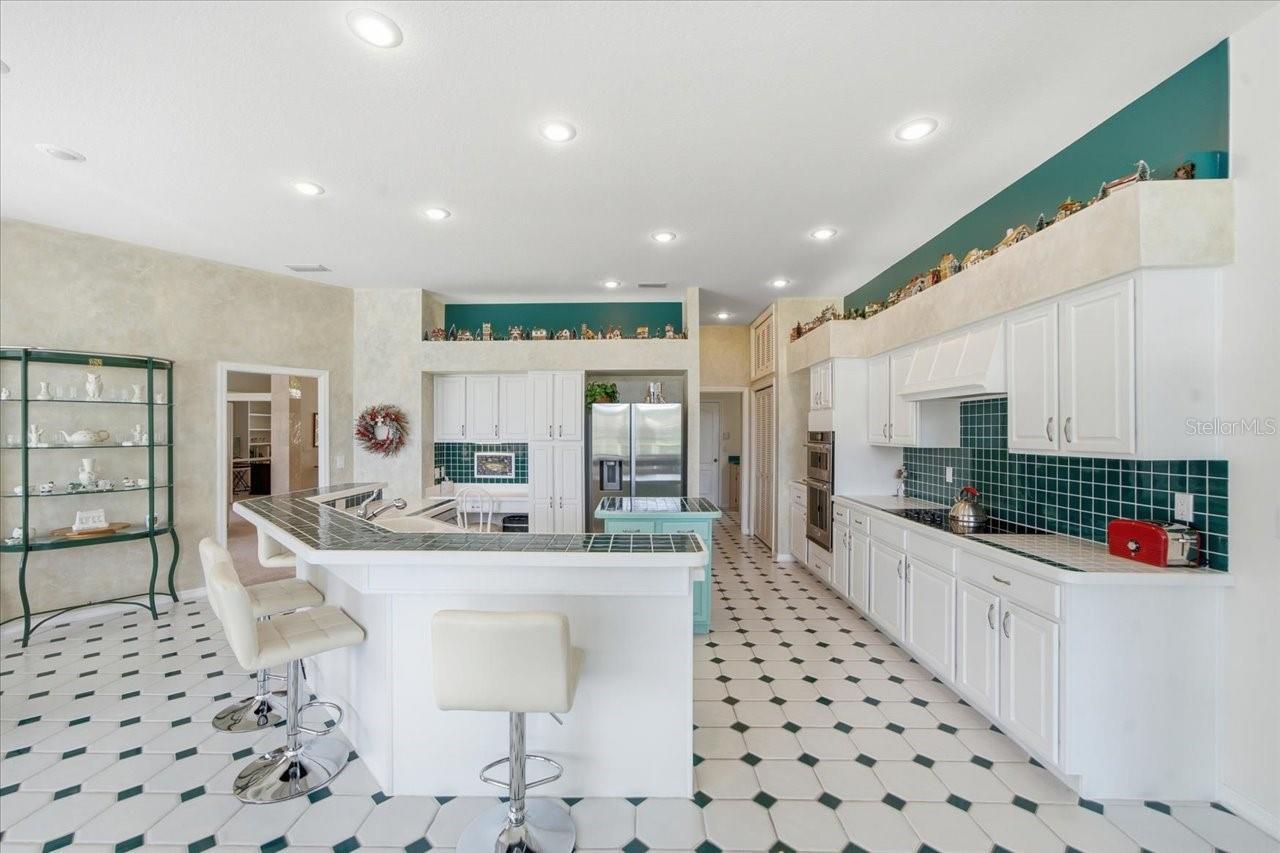 Listing Photo 18