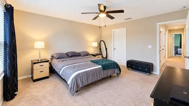 Listing Photo 18