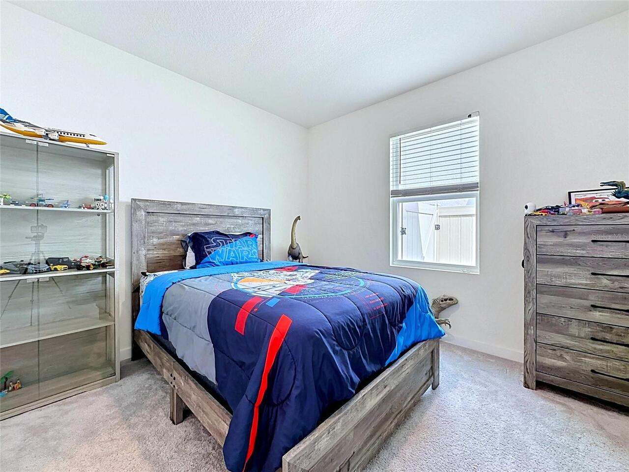 Listing Photo 16